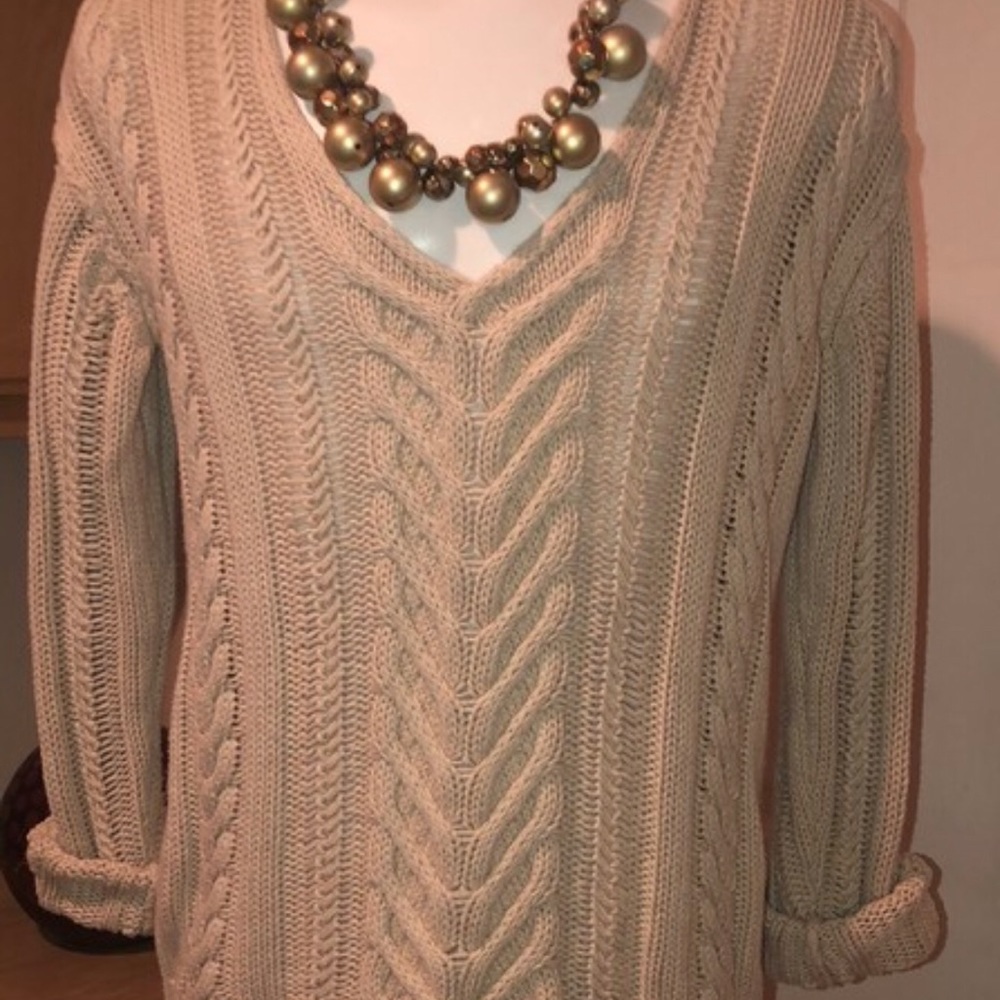 Woven Beige Banana Republic V Neck Sweater